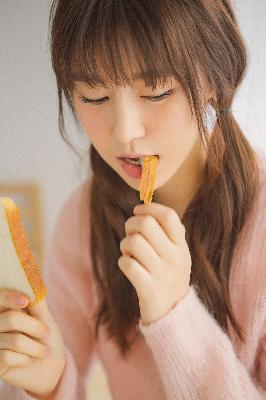 红楼梦电影徐锦江